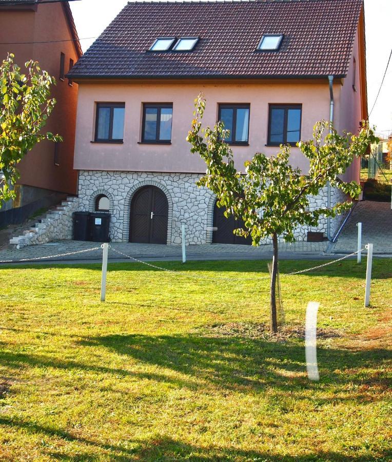 Apartman Nesyt Sedlec  Exterior photo